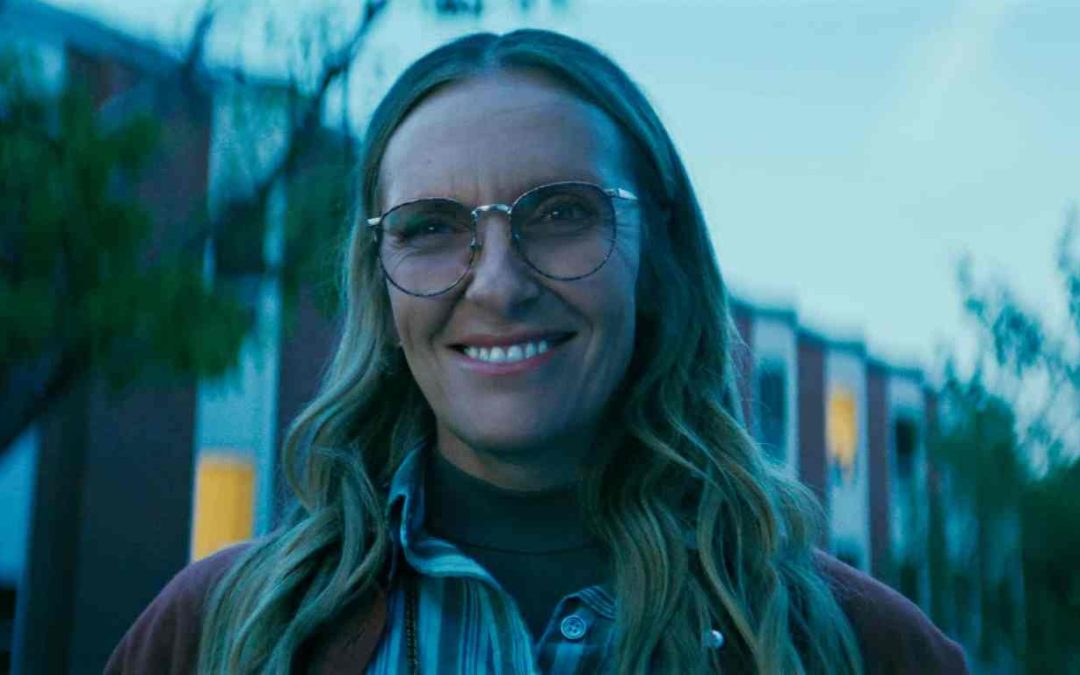 Toni Collette Deberá “Corregir” los Problemas de los Jóvenes en la Nueva Serie Titulada ‘Incontrolables’ (Trailer)